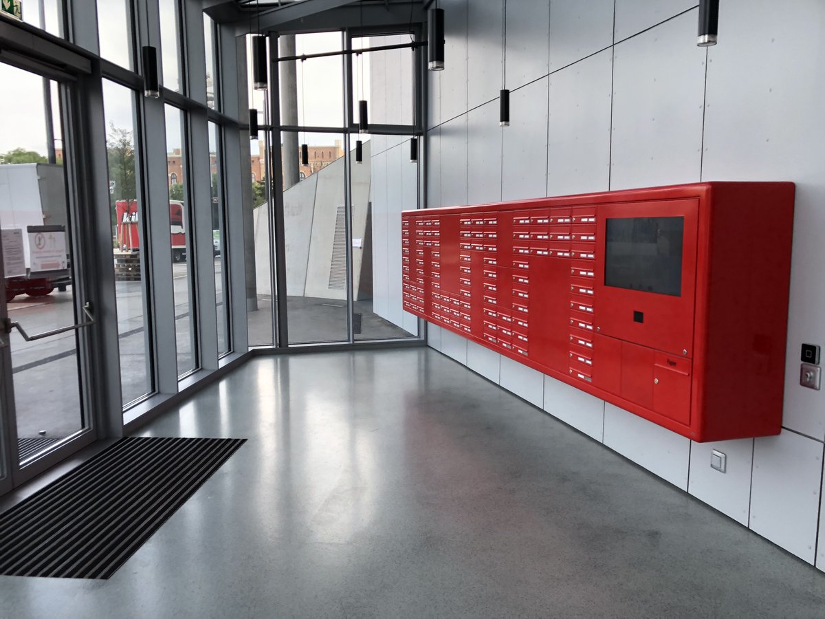 Klassik trifft auf Moderne – Smartes Wohnen im zentrumsnahen Stadtquartier von Wien 🏰 

Ein Mehrwert: Die installierten #myRENZbox Brief- und Paketkastenanlagen in den Foyers ermöglichen den Kunden das Empfangen und Versenden von Paketen/Post von Zuhause aus. <a href="/SIGNA_group/">SIGNA</a>