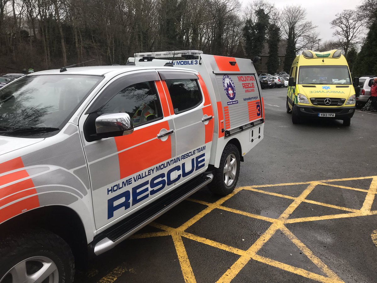 HVMRT's tweet photo. This afternoon, @HVMRT were requested to assist @YorksAmbulance once more at #Newmillerdam #Wakefield. A female patient was suffering a medical complaint and extraction from the bank side footpath may have been difficult. Team members converged on the area...📷:HVMRT stock https://t.co/ldpZ0qIT89