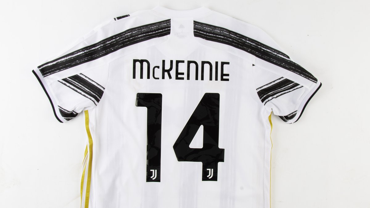WrldSoccerShop's tweet photo. ❗ #UCL Giveaway❗

Can you guess the score between Juventus vs Porto? We will pick 1 winner for a @WMckennie kit (L)!

🚨Rules🚨
1. RT &amp; Follow
2. Comment the score &amp; tag two friends
3. Entries close at kickoff 

We will DM the winner on 3/10! https://t.co/3q6w4ZQ4Lp