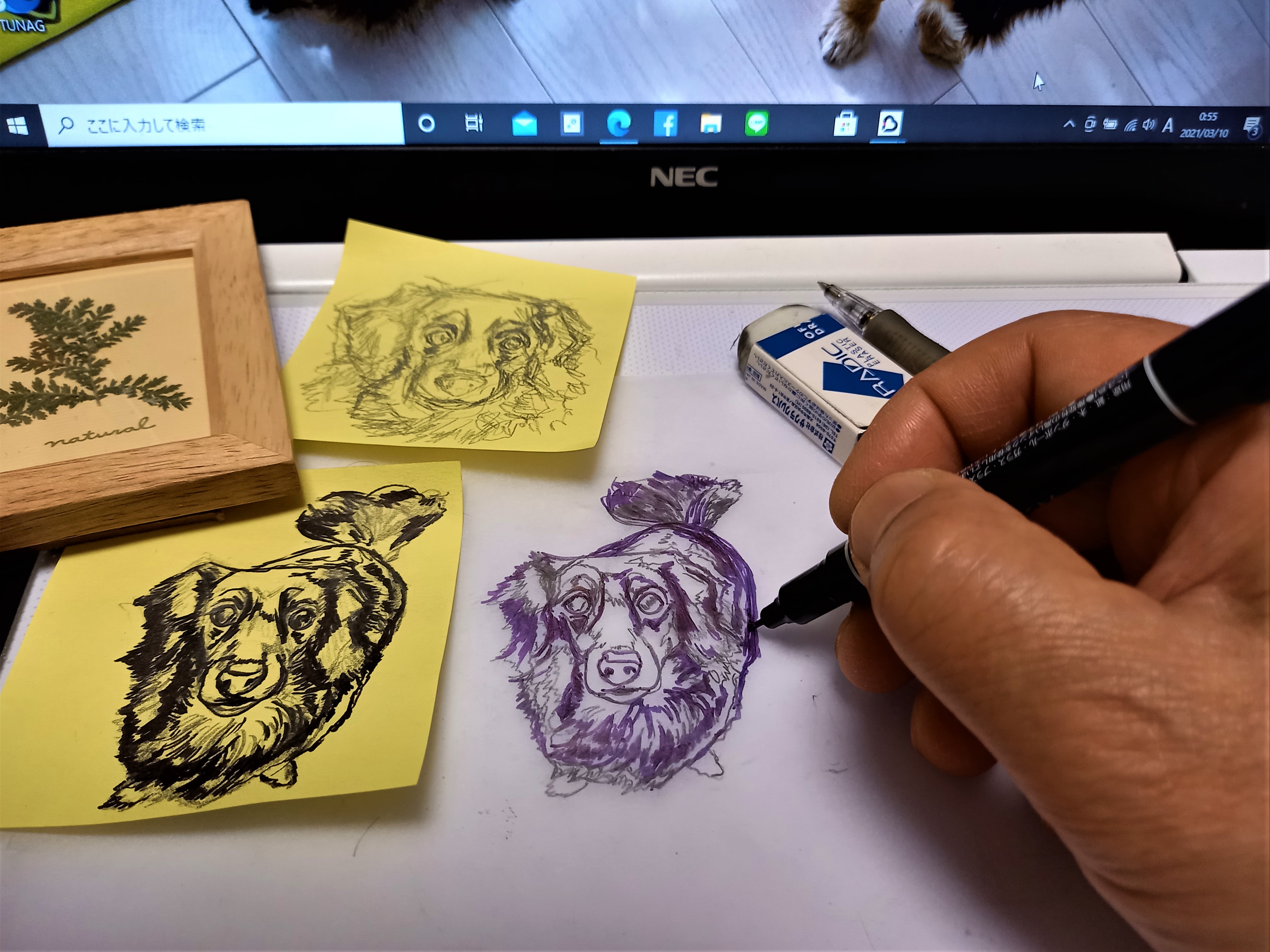 シュークリーム もうすぐ 切り絵 貼り絵を始めて 100作品目を目前に控えて 次回作は 原点回帰ということで 55 75 の大きさのを 作ってみようかなぁ と思い 下書きを書き始めました 切り絵 貼り絵をやり始め頃は こんな感じでだったんです