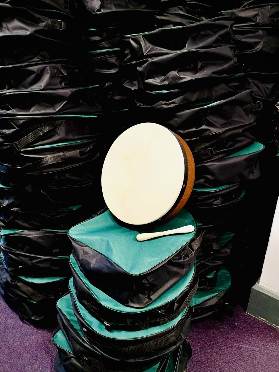 MGGalwaycity's tweet photo. A batch of bodhráns? A volume of violins? Answers on a postcard please!
Delighted to be delivering to schools as we return to in-person sessions. Oh the joy we'll feel all making music in the same room again! 🥁🎻🎼🙂🙃
#makingmusicmakers @mus_gen @GRETBOfficial @GalwayCityCo https://t.co/h9eptEtkaX