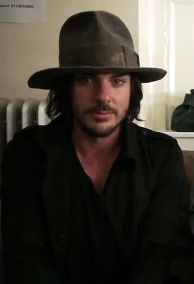 Happy birthday Shannon Leto and manny to come. You are a beautiful drummer in 30 seconds to Mars! Be safe 