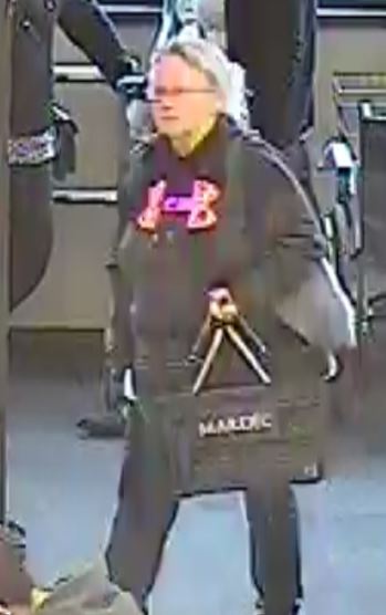 OKCPD's tweet photo. This woman shoplifted from Mardels at 1421 W. I-240. If you know who she is, call Crime Stoppers at 405/235-7300 or leave a tip online at https://t.co/YVxGWebkLk. You can remain anonymous and may earn a cash reward. 21-15234 https://t.co/zQEcFoUnzX