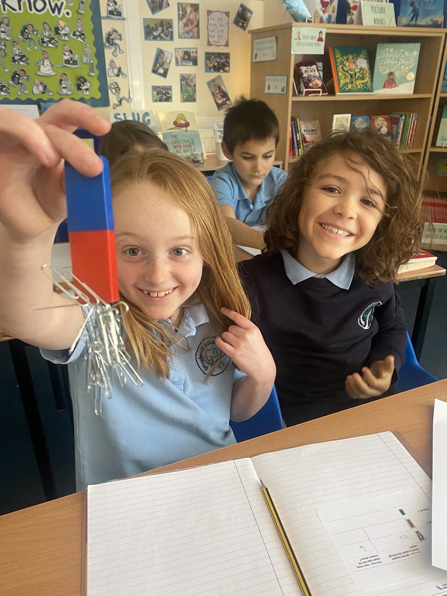 MissN0Donnell's tweet photo. We loved exploring magnets today! 🔍 Year 3 used their inquiry skills to investigate the strength of magnetic fields😁😁 @Grazebrook_Pri https://t.co/qvEXUxtQbo