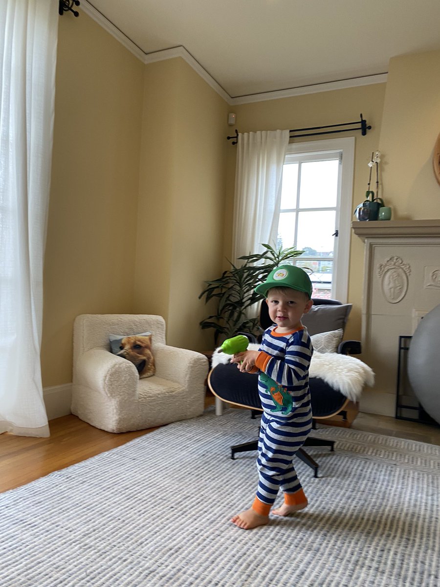 bbaker's tweet photo. @gvitt @AndrewSweet @sfgrady Also good for handy work around the house 🔨 🪛 https://t.co/A06Ta1fUCV