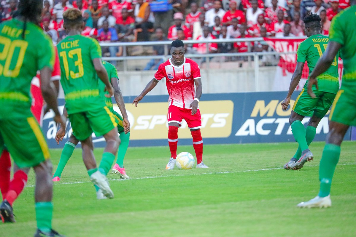 AfricaFactsZone's tweet photo. Tanzanian club, Simba SC have placed a €1 million price tag on 25-year-old Mozambican Midfielder, Luis Miquissone.

He earns $10,000 monthly at Simba SC. He has 11 goals and 13 assists for the club this season. https://t.co/d4Ypu5hs2V