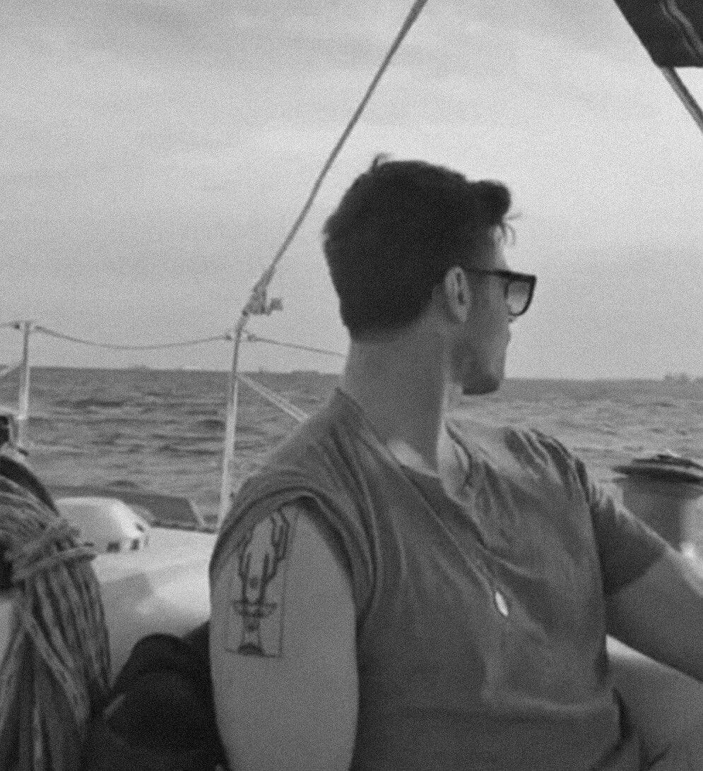 it feels like there’s oceans, between you and me once again
we hide our emotions under the surface and try to pretend