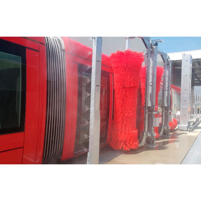 istobal_corp's tweet photo. 🚆🚇🚊 Our most complex, long and technological projects are those that we develop for the #raiway sector. We work to offer comprehensive solutions for washing trains, trams and metros with our team of specialized engineers. #trainwash #railwash #rollingstock https://t.co/TUsfsFjToG