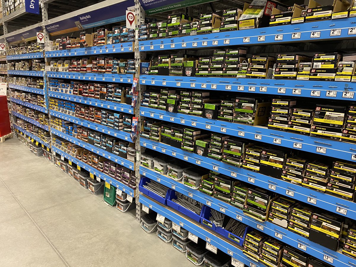 Kyle at Lowe's tweet media