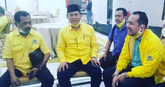 aidillova's tweet photo. Mendengar Arahan Senior
Bersama Ketua Umum Satuan Karya Ulama KH. Ali Yahya, Kaka Deki Lowpatti, dan Ketua Umum IPPMI Kanda M. Rafik Perkasa Alamsyah

#MegyAidillova
#SatkarUlama
#Golkar
#MRafikPerkasaAlamsyah
#IPPMI https://t.co/9cX3orikGb