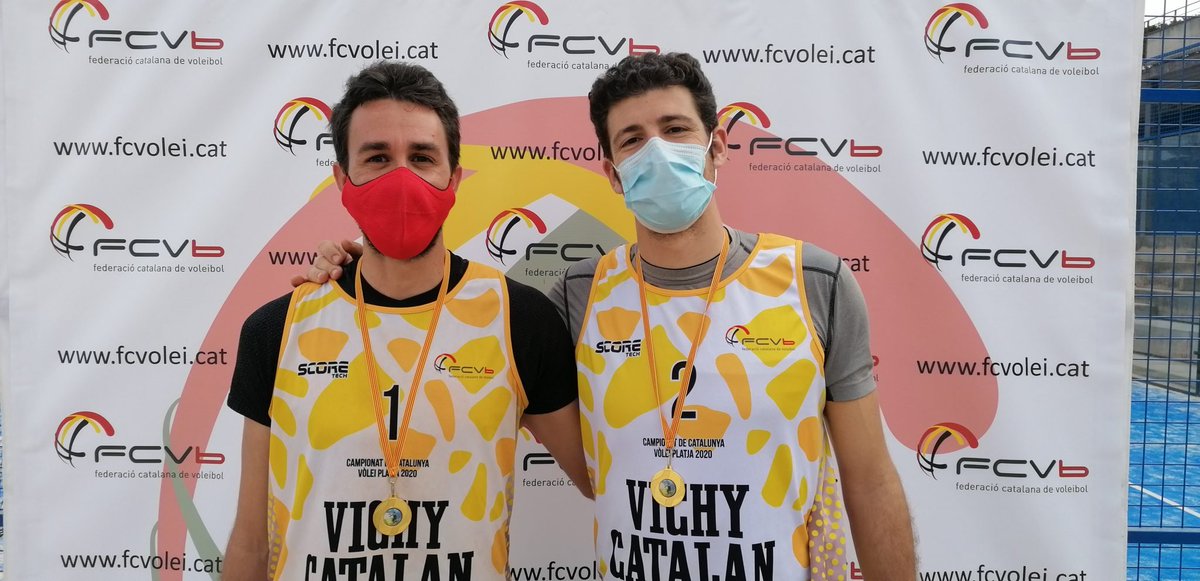 #ZetaNews📰 | La Liga de Invierno de Vóley Playa vive su cuarta prueba

👉 La Liga de Invierno de Vóley Playa ha vivido su prueba con más participación de la historia, tras 126 inscripciones de parejas

📝:bit.ly/3epbNWj