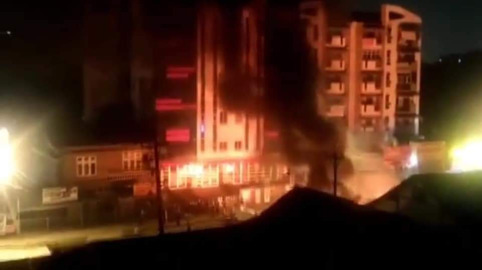 Myanmar military starting fire in yangon
#WhatsHappeninglnMyanmar 
#Mar9Coup