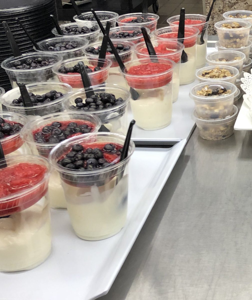 TNG_PV's tweet photo. Grab &amp; Go Teacher Act 80 Day breakfast! https://t.co/FfWC1rPTt7