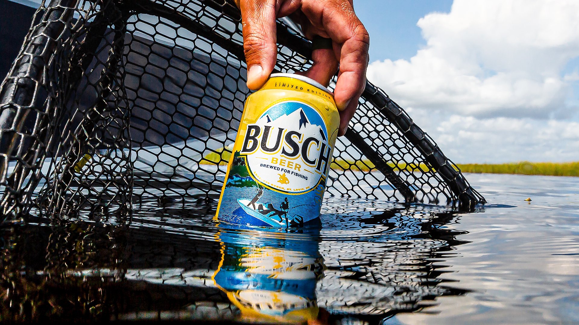 Busch Beer on Twitter: &quot;🎣FISHING CANS ARE HERE🎣 Reel 'em in while you can. Our limited edition cans are available now in Florida for a limited time only. Tag someone 21+ who