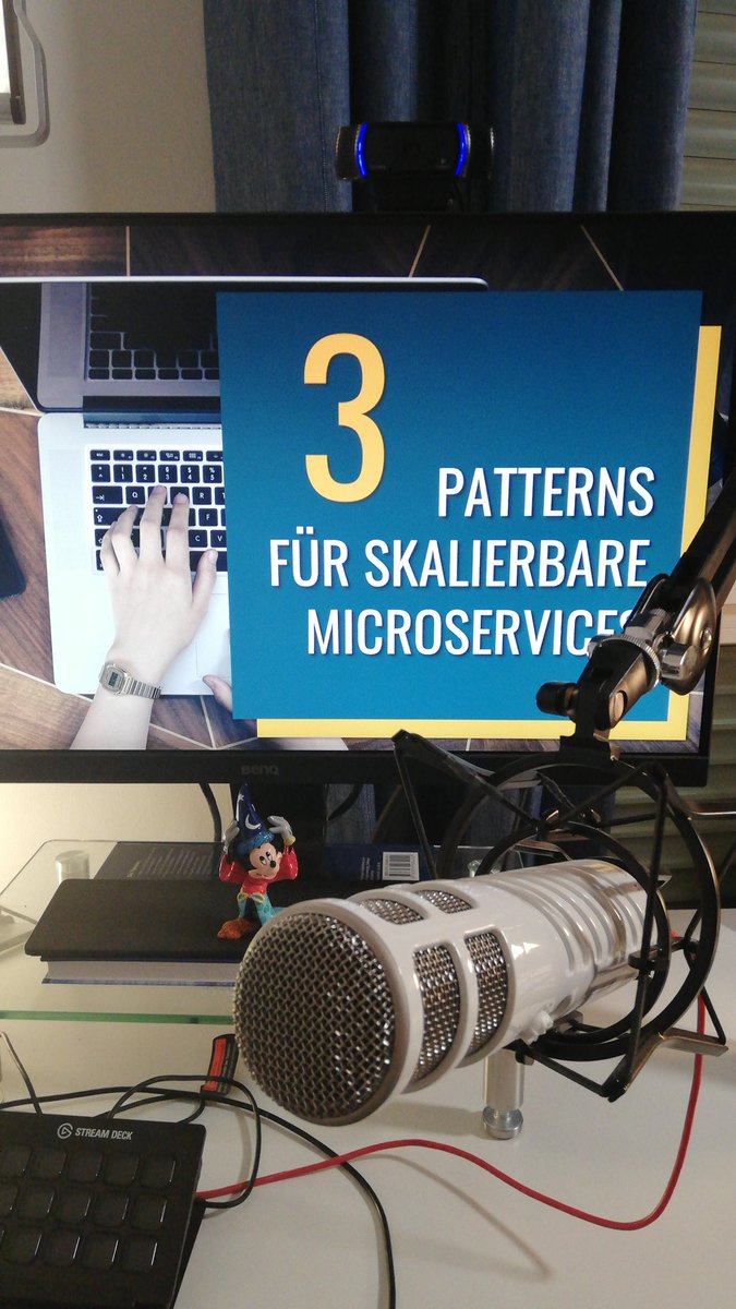 thjanssen123's tweet image. My talk about microservices at @jugch starts in 5 minutes. See you at jug.ch