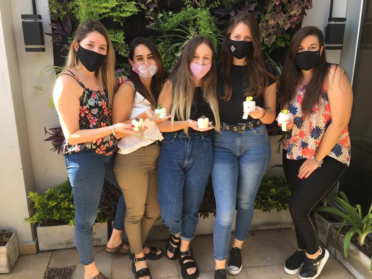 Southcrosslog's tweet photo. Ayer, por el día de la mujer, las mujeres de SouthCross participaron del taller #IamRemarkable✨

#ImRemarkable #Google #8M #DiaInternacionalDeLaMujer #InternationalWomensDay #StaySafe #TodoSaldraBien #TakeCare #covid19 #freightforwarder #logistics #shipping #agentedecargas https://t.co/X1ZLrLYBip
