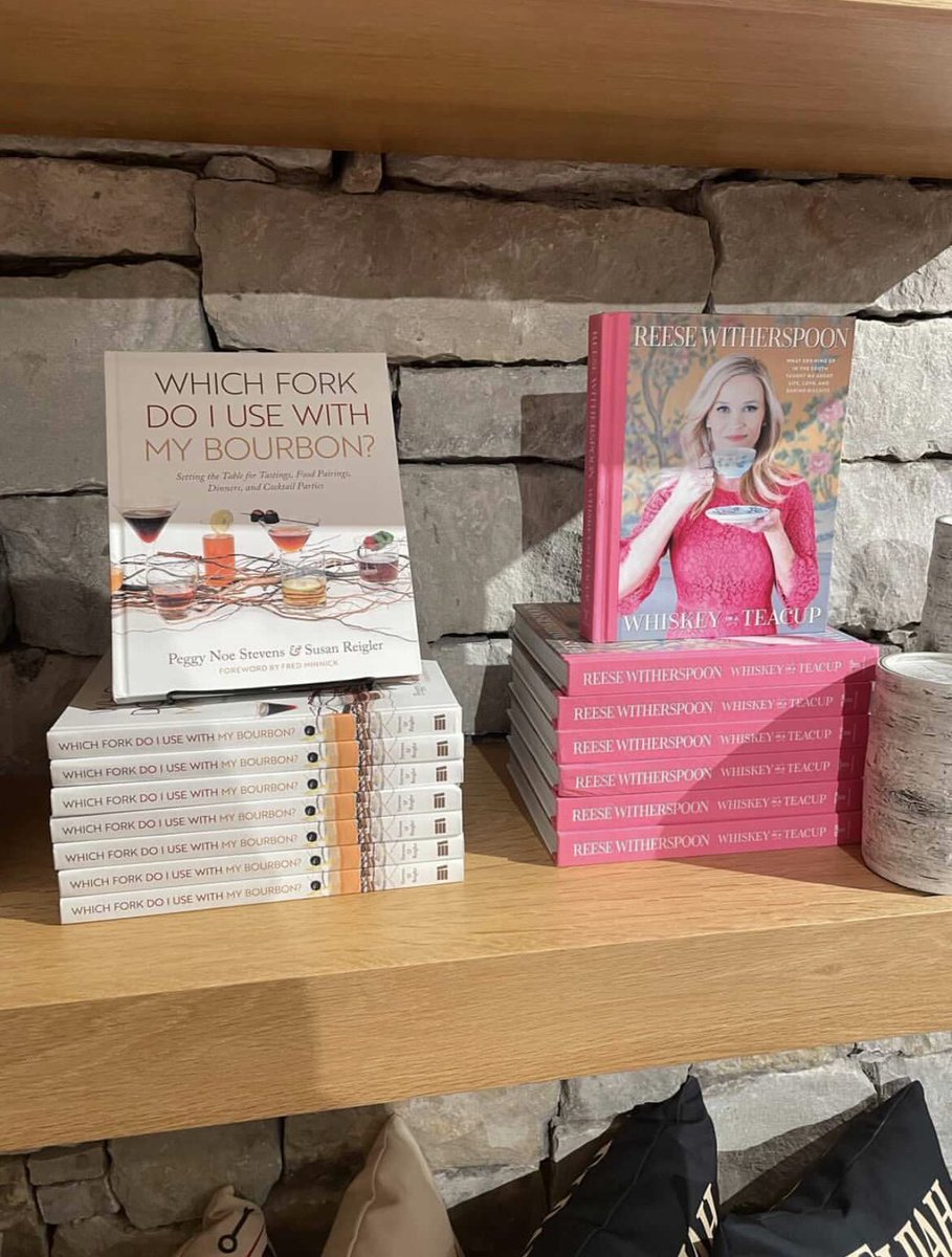 PeggyNoeStevens's tweet image. This may be the closest I get to @reesewitherspoon, but at least we are sharing the #whiskey vibe (I’ll drink it from a tea cup if I need to 😂) #WhichFork is available on Amazon: amzn.to/3bwiLaw