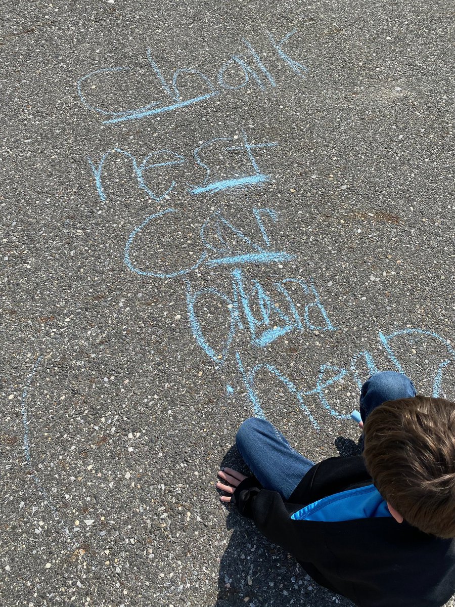 Mr. Scott’s class is practicing their blends while enjoying the beautiful weather. Keep up the great work!