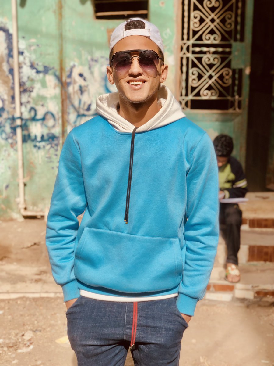 ElsharY3's tweet photo. طب يلا😂😅 https://t.co/sE4ojwHxoR
