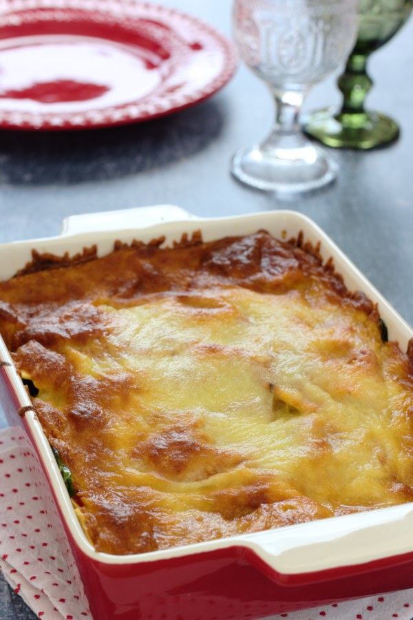 cincoquartos's tweet photo. Falsa lasanha de raviolis com espinafres. Quem vai experimentar? 
https://t.co/NKFLcHDEU3

#receita #lasanha #recipe #lasagna https://t.co/q4c61eofWF