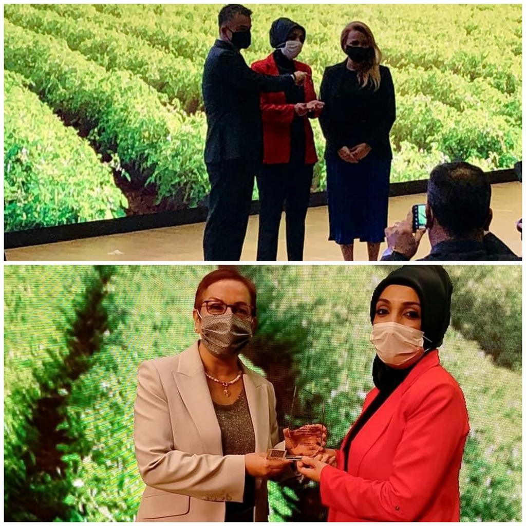 #çiftçiyedokunanbereketlieller <a href="/RTErdogan/">Recep Tayyip Erdoğan</a> <a href="/bekirpakdemirli/">Dr. Bekir Pakdemirli</a> <a href="/mehmethaditunc/">Mehmet Hadi Tunç</a>  <a href="/mustafaaksutr/">Mustafa Aksu</a> <a href="/fatihmetintr/">Fatih Metin</a> <a href="/muratcak71/">Dr. Murat ÇAKMAKLI</a> <a href="/halilsitil/">Halil ŞITIL</a> <a href="/mhmtsgns/">Mehmet Sait Güneş</a> <a href="/MacUllu/">Prof. Dr. Mehmet Ali Çullu</a> <a href="/alirizaozturkmn/">Ali Rıza ÖZTÜRKMEN</a> <a href="/sururkir/">Sürur KIR</a> <a href="/faoturkiye/">FAO Türkiye</a> <a href="/hikmetipar/">Hikmet İPAR</a> <a href="/eyd_tob/">EYDB Tarımsal Yayım ve Danışmanlık</a> <a href="/aysinisikgece/">Ayşe Ayşin Işıkgece</a> @abdullahmelik5 <a href="/63151Ib/">ibrahim pınarbaşı</a>