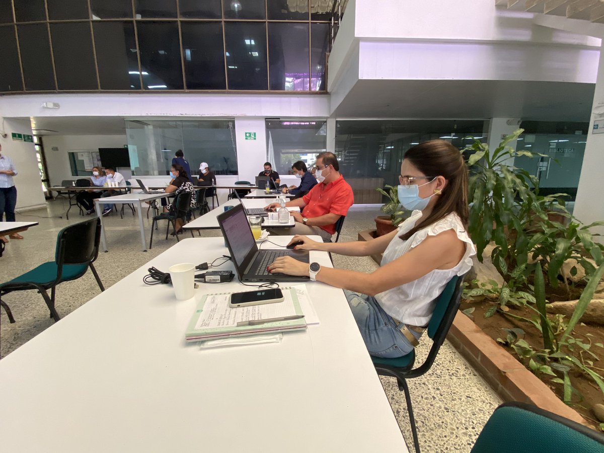 SENACesar_'s tweet photo. #AEstaHora El equipo regional de @SENACesar_, realiza bajo todos los protocolos de bioseguridad el Subcomité de Control Interno y Comité Regional SIGA 2021, con el fin de socializar los planes y programas aplicables para el mejoramiento continuo de los procesos. https://t.co/k3gJKBmfxG