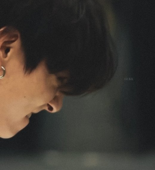 BackTheSoul's tweet photo. 📸💥• Tópico Aberto: 

      🔸Jungkook se exercitando🔸
                           🐰💪⭐

#JK #JUNGKOOK @BTS_twt 💜 https://t.co/yDa7e0Yqn1
