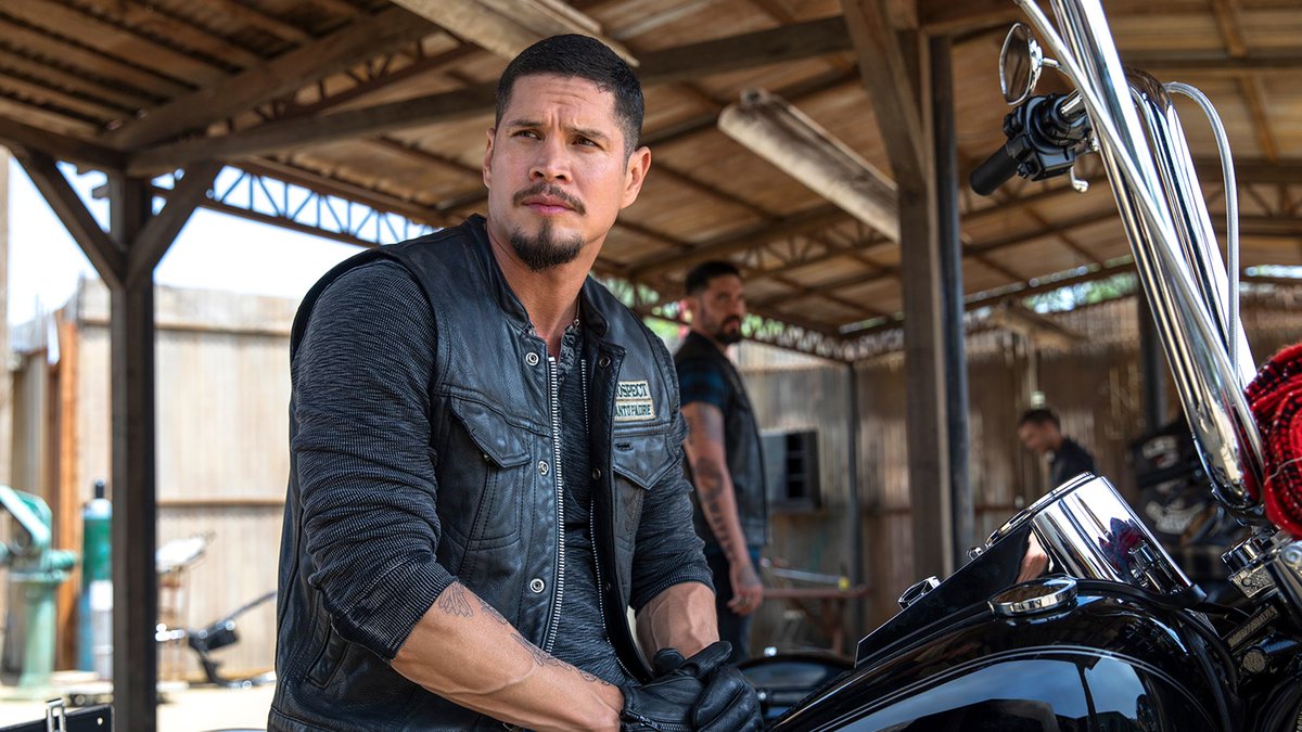 M c he. C. Маянцы изи рейес. M c he. M c he.