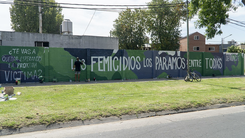 ZNVISION's tweet photo. .@SanIsidroGob Pintan un mural para concientizar sobre la violencia de género
#mural #sanisidro #violenciadegénero  
@macarenaposse 
@fergiordani1
@mujerygenero_SI

https://t.co/wq1O3UiJAj https://t.co/1I0ak8pp6j