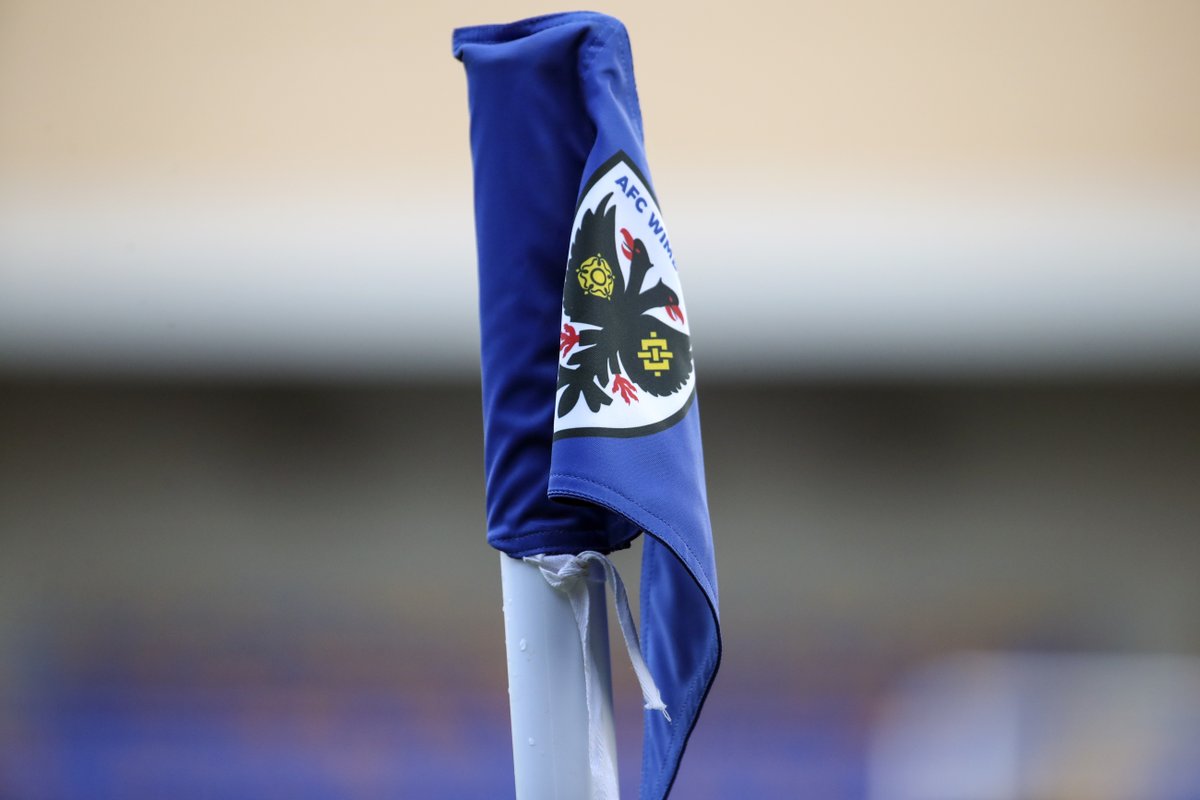 💙💛 A nice night for a game of football at Plough Lane! <a href="/ProSportsImages/">Pro Sports Images</a> #AFCW