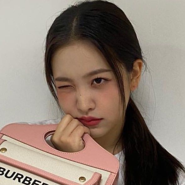 𝐂laire 𝐉uniper tweet media