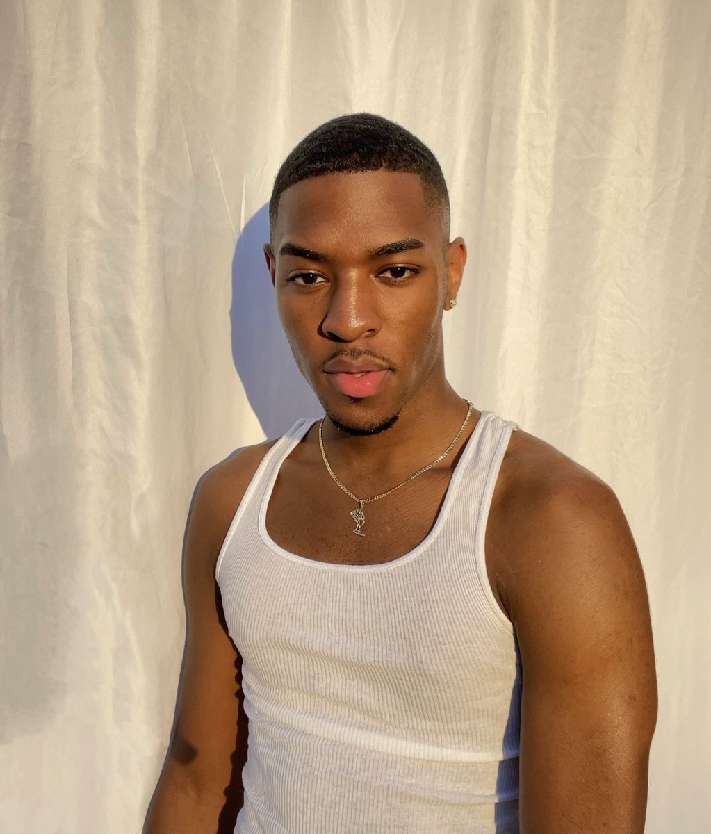 deanth0ny's tweet image. It was golden hour