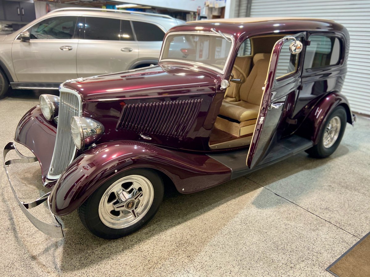 BevHillsTinting's tweet photo. Check out this sweet ride we got to tint today and try not to drool on your screen/keyboard. Driver opted for ATC #windowFilms from @llumarfilms. Check out two more options at https://t.co/O2pEb0tqjB. https://t.co/xrCo5fI4rG