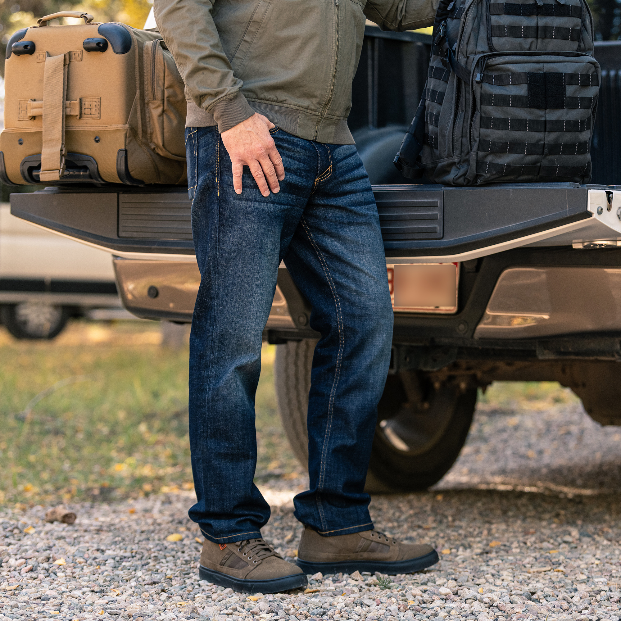 middag plus Ret 5.11 Tactical on X: "Defender-Flex Jeans are a cut above conventional denim  🔥 Choose from a straight or slim fit for everything from camping to  commuting. #AlwaysBeReady https://t.co/9Oif0ekJLh" / X
