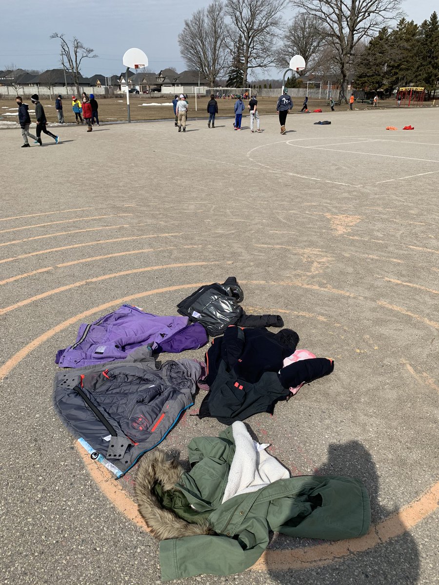 MmeDawson3's tweet photo. You know Spring is around the corner when you head outside for duty and see multiple piles of familiar jackets that students claim they are too hot to keep on. @CaradocPS
#atouchofspring #coyotepride #caradocproud #spring2021 https://t.co/NiktRykeOt