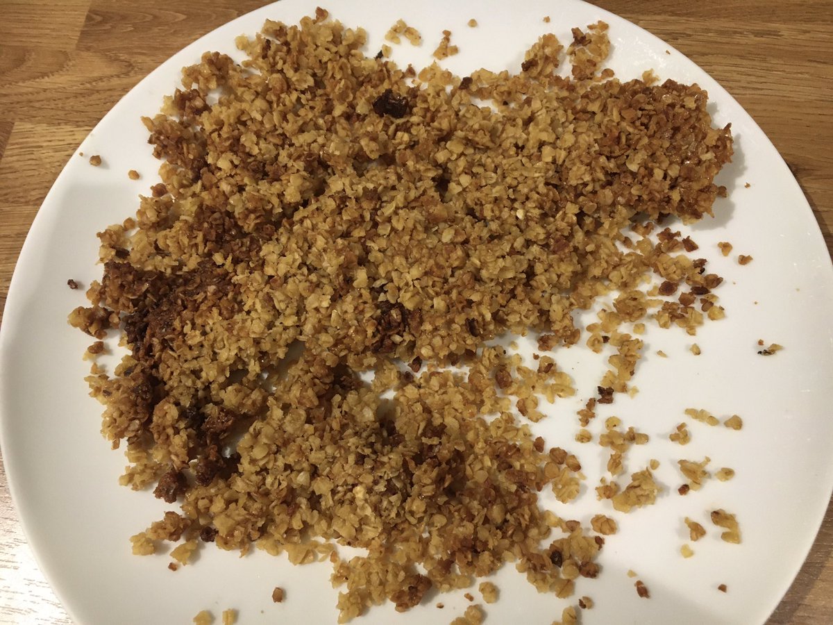 helengoth's tweet photo. Oh dear that’s not how the flapjacks were meant to turn out! 🤦♀️
Won’t be entering Bake Off anytime soon as I can’t even master this! 😆 #NotADomesticGoddess #BeginnerBaker https://t.co/91nNkX8GoN