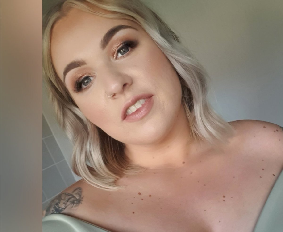 Massive shoutout &amp; Congrats to <a href="/colley_robynne/">Robynne 🌻</a> on smashing her interview and getting the Store Managers position😍💪🎉Love seeing hard work &amp; dedication paying off😊🙌🍾You deserve this and will be a great and inspirational Store Manager👏💕<a href="/kingcop4/">Craig Emery 💚</a> <a href="/coopukcolleague/">Co-op Colleagues</a> <a href="/CoopRadio/">Co-op Radio 100.5 FM</a>