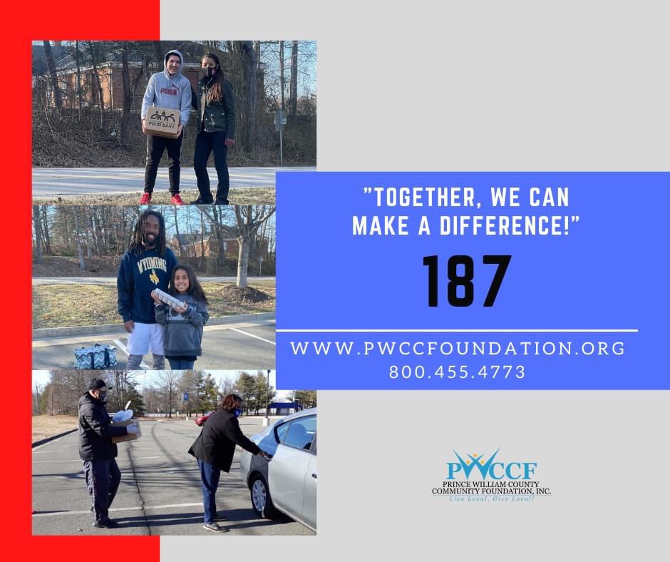 FoundationPwcc's tweet image. We love our community partners!

Thank you to Gizmo at @Pickleball Farm for supporting last week&apos;s distribution with farm fresh eggs and masks for the community.  We were able to serve over 180 families at Featherstone Elementary and Hylton High Schools.