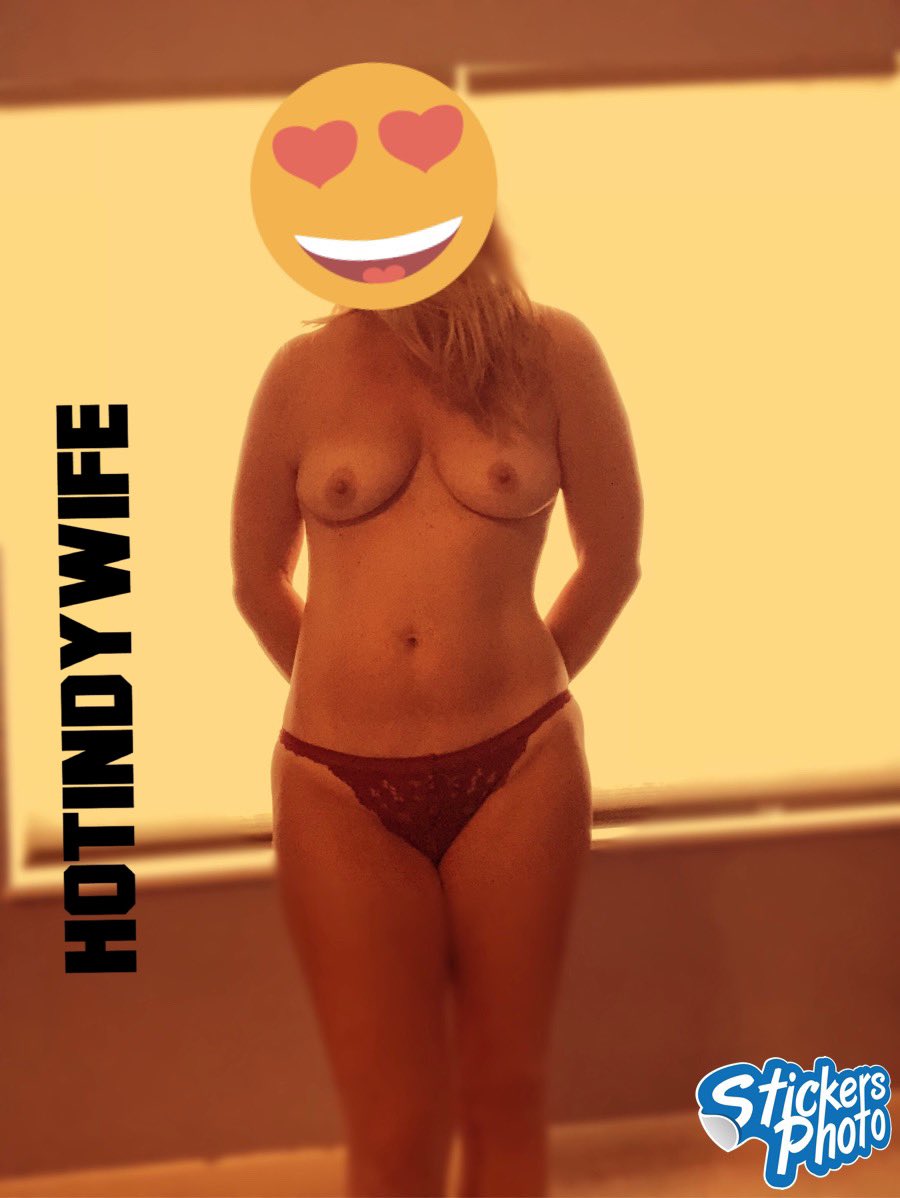 hotindywife's tweet photo. What’s everyone up to on this Tuesday? #tittytuesday  @milfs_all @promo4u1 @realcplsonly @RealcouplesRate @absolookley #milf #hotwife #RT #pussydripping #playtime #makemedrip @GWCflashing @realcoupleporn @showoff_auto   @MyWifeDates @AussieBabe1 @promote1987u
@Get_Nude https://t.co/OqrywPSQzc