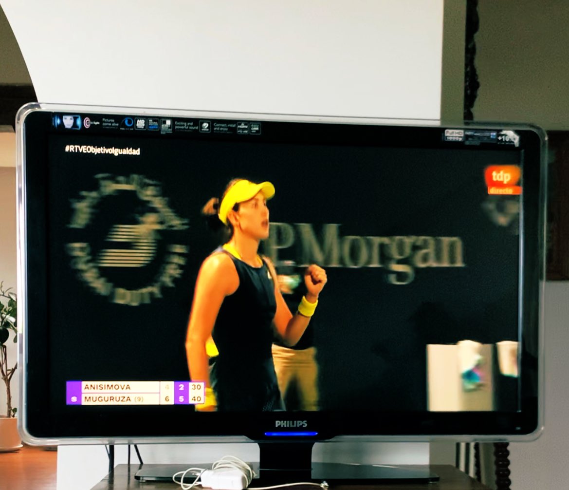 Cecilia Casla (@ceciliacasla) on Twitter photo Que gozada poder ver en vivo por <a href="/teledeporte/">Teledeporte</a> a <a href="/GarbiMuguruza/">Garbiñe Muguruza</a> ganar en Dubái.
<a href="/arsenismash/">Arseni Pérez</a> <a href="/calvonbauer/">Nacho Calvo</a> <a href="/viviruano/">virginia ruano</a> #BetoMartin Que gozada poder ver en vivo por <a href="/teledeporte/">Teledeporte</a> a <a href="/GarbiMuguruza/">Garbiñe Muguruza</a> ganar en Dubái.
<a href="/arsenismash/">Arseni Pérez</a> <a href="/calvonbauer/">Nacho Calvo</a> <a href="/viviruano/">virginia ruano</a> #BetoMartin