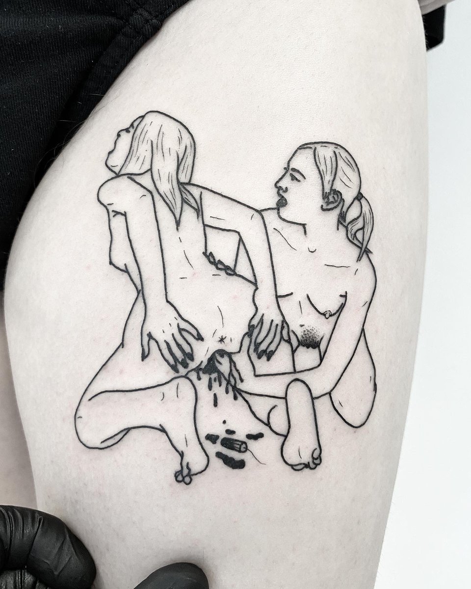 pokeeeeeeeoh's tweet photo. My first post here cause fucking Instagram is censoring me too much. https://t.co/E54Hz3LxjX