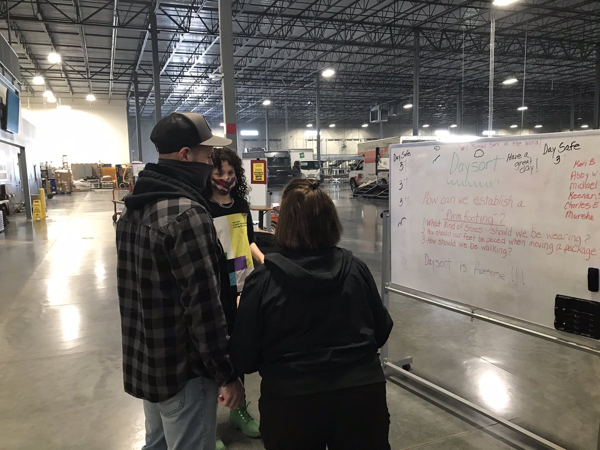 KristyManis's tweet photo. Edgerton Day CHSP Co-Chair, Tish, speaking to Week 3 new hires Erik and Leah about the importance of establishing firm footing.  #SafetyFirst #MaintainBalance https://t.co/pXwFvr7hoM