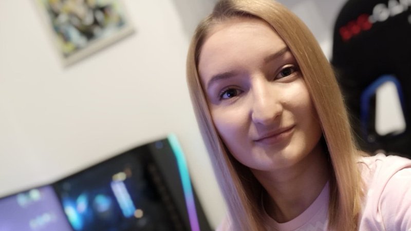 weowngames's tweet photo. Już dziś @m_julkaaa będzie grała legendą Gibraltar w Apex Legends!🙂 Czekamy na Was o 18:00 na naszym kanale https://t.co/CR9S5uOct0

#weowngames #apex #apexlegends #horizon #lifeline #bangalore #mirage #loba #octane #mirageapexlegends #gameplay #gibraltar #legenda #gra https://t.co/k2iqOMhNuE