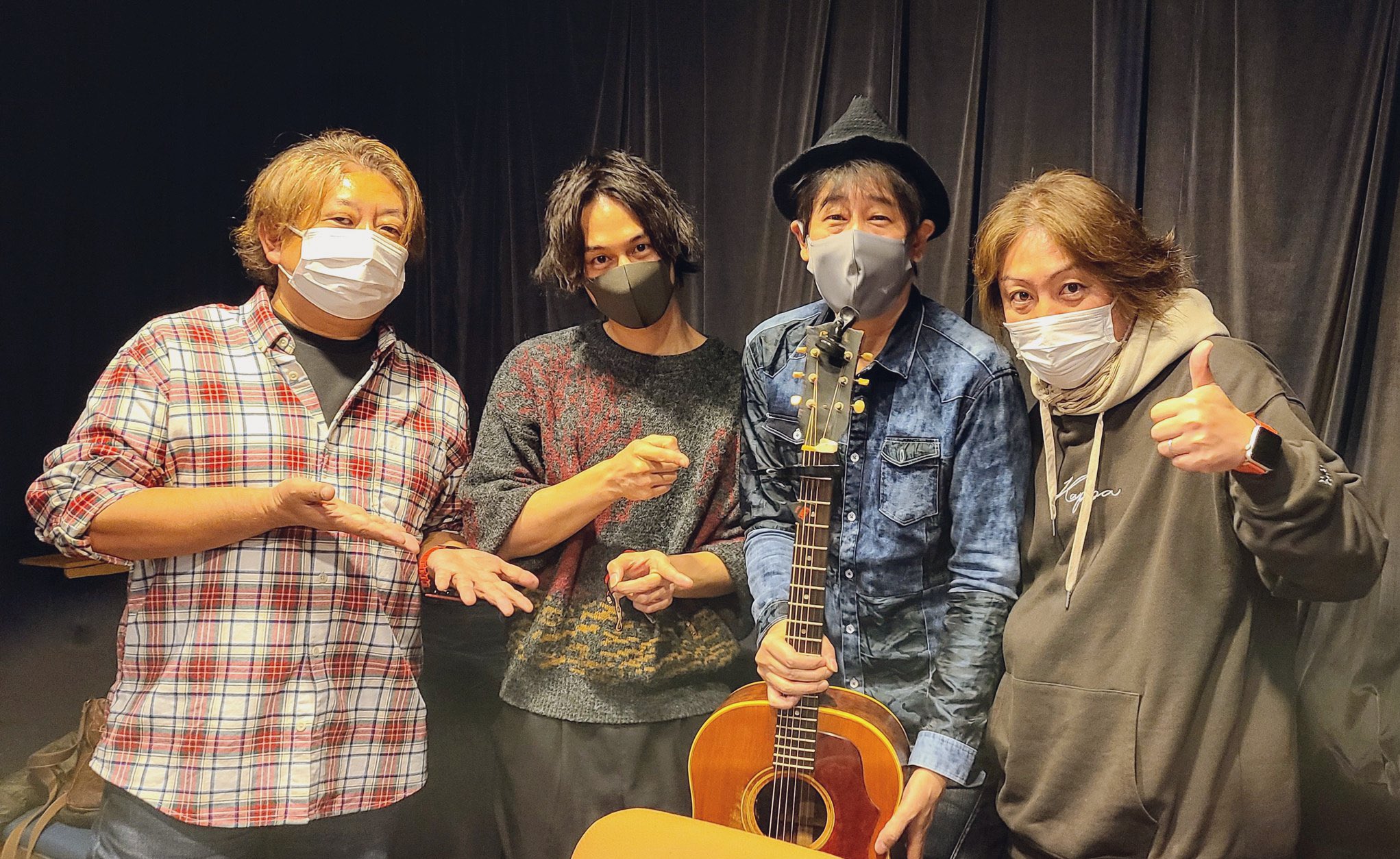 野崎圭一 Keiichi Nozaki おねがいっパトロンさま キャラクターcd第二弾で路上ライブシーンは拘りの生録音なのです ギターはシンガーソングライターの柿島伸次さんに弾いて頂き その横で Gibsonギターと同時に前内くんに歌って頂きました あの熱さ