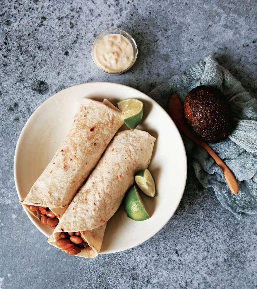 Forks_To_Feet's tweet photo. Amazing Summer Pinto Burritos – Mexican #Vegan Recipes #Veganfood #veganeats
#veganfoodshare #veganrecipes #veganrecipeshare @eatdrinkvegan
@veganmamas @veganlife_mag
https://t.co/mbe7bjwHaZ https://t.co/YrMlla4P2j