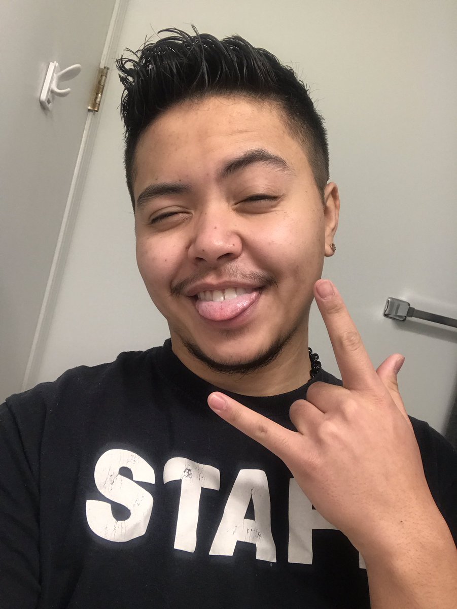 Supportive Boyfriend tweet media