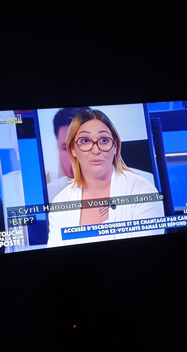 BabyCarlita tweet media