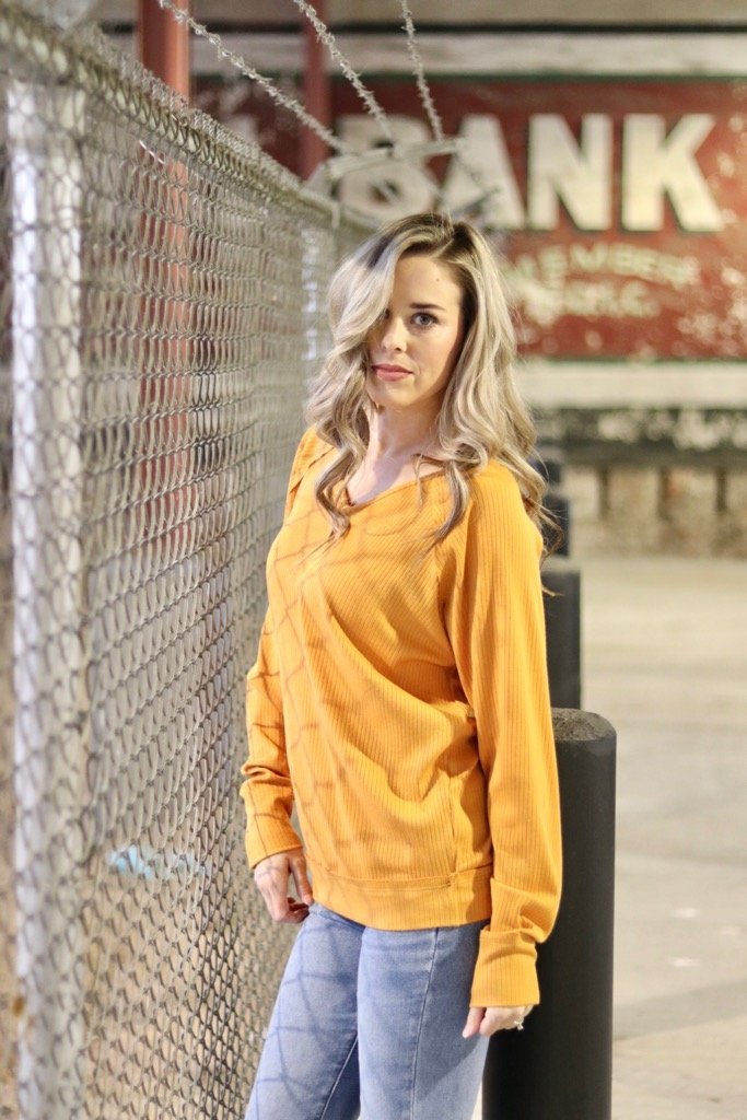 AydanStone's tweet photo. Check out this product! π Little Ray Of Sunshine Top
π Shop Aydan+Stone now at https://t.co/m8GP2r261m
#momlife #womensfashion #fashiontrends #aydanstone https://t.co/wem6dJ9obK