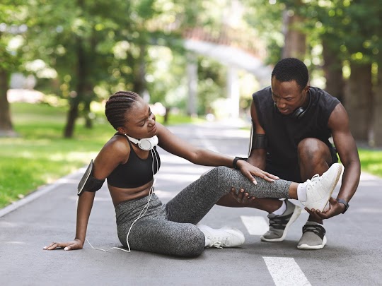 TidewaterOrtho's tweet photo. The sports medicine clinic is dedicated to providing effective orthopaedic care to patients. We evaluate and treat a full range sports-related injuries, including everything from sprains and stress fractures to tennis elbow and runner’s knee.
https://t.co/EYPqrrnUlu https://t.co/ZOJRB5P6rg