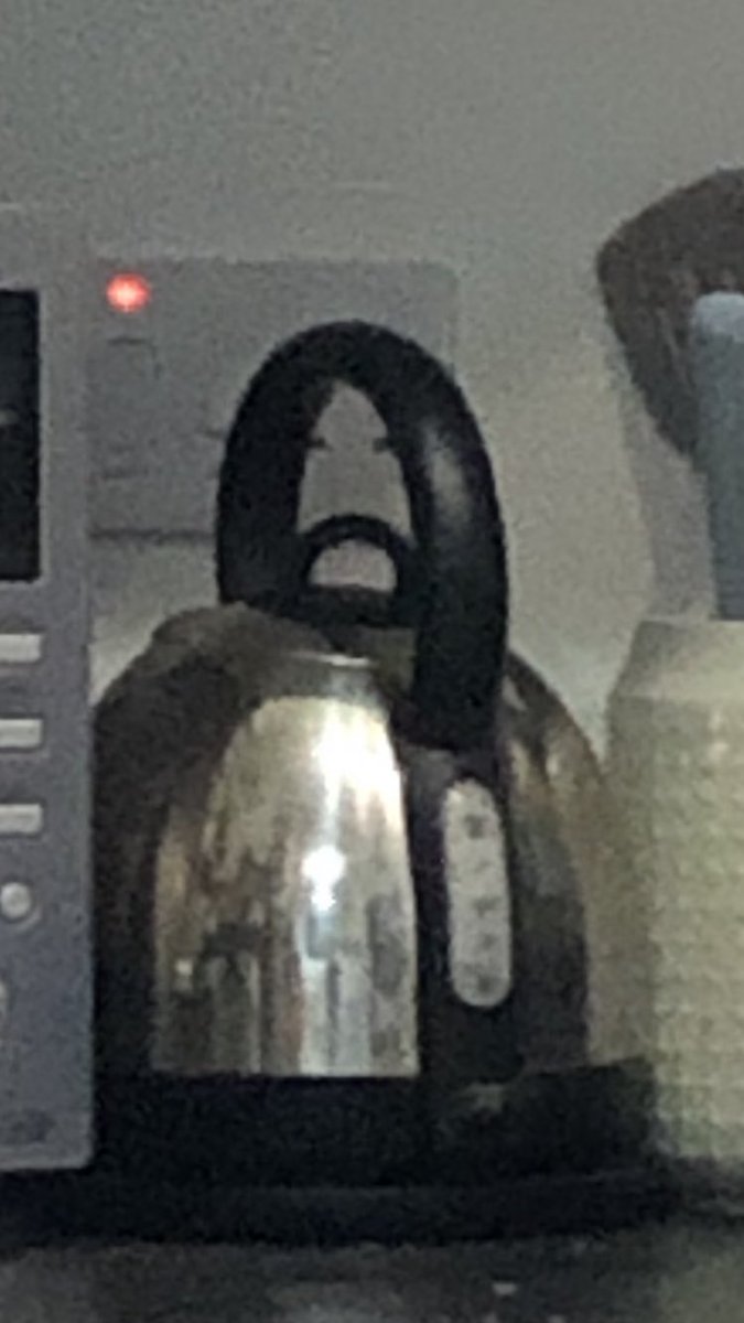 carlbennett's tweet image. My kettle has turned into Dave Grohl.